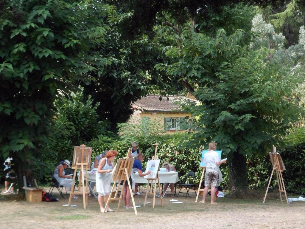 Bed and Breakfast Le Mas Shabanou Roquefort-les-Pins Exterior foto