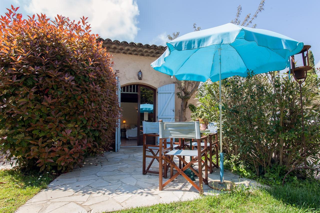 Bed and Breakfast Le Mas Shabanou Roquefort-les-Pins Exterior foto