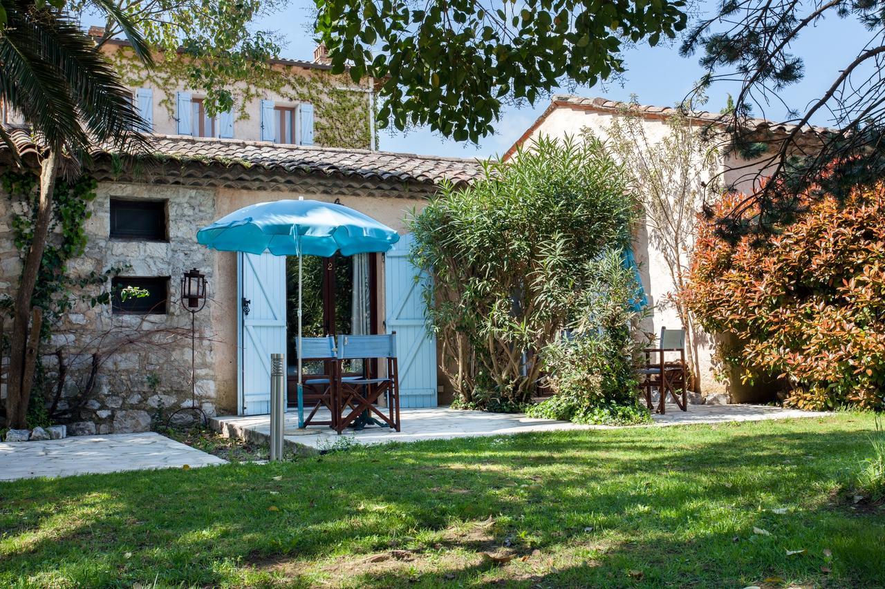 Bed and Breakfast Le Mas Shabanou Roquefort-les-Pins Exterior foto