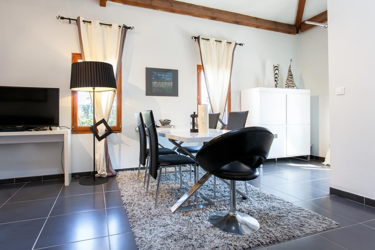Bed and Breakfast Le Mas Shabanou Roquefort-les-Pins Exterior foto