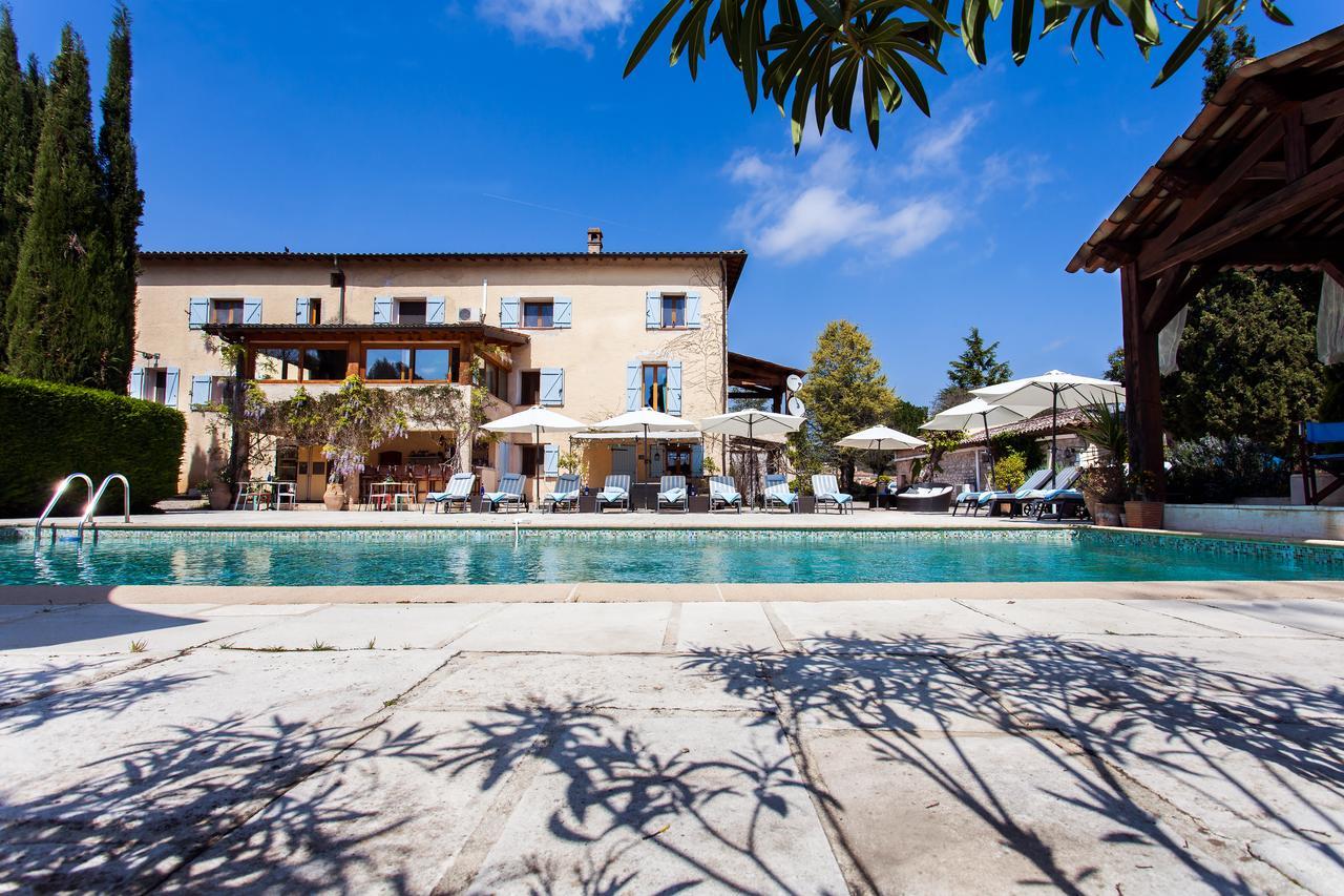 Bed and Breakfast Le Mas Shabanou Roquefort-les-Pins Exterior foto