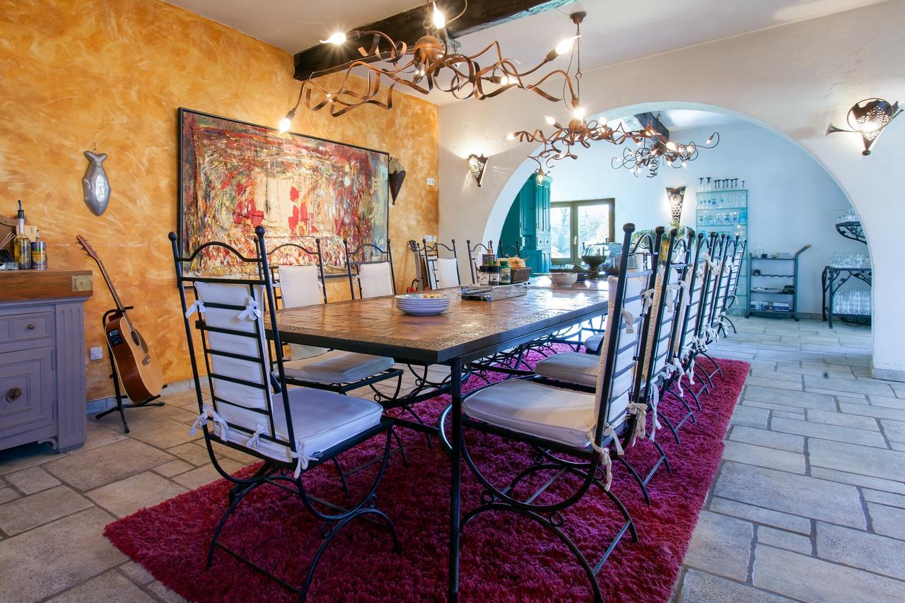 Bed and Breakfast Le Mas Shabanou Roquefort-les-Pins Exterior foto