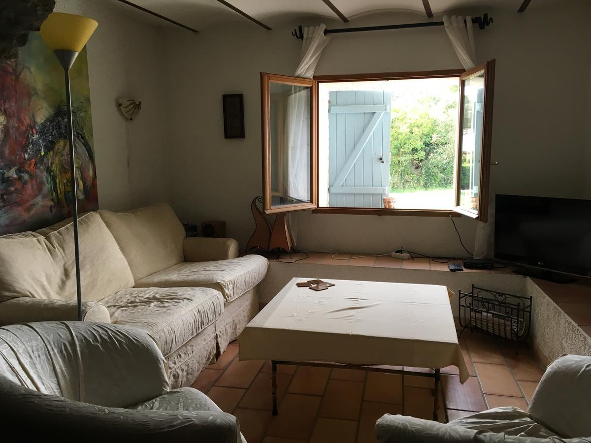 Bed and Breakfast Le Mas Shabanou Roquefort-les-Pins Exterior foto